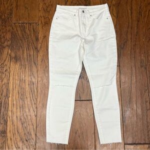 Lucky brand women’s Bridgette high rise skinny distressed jeans